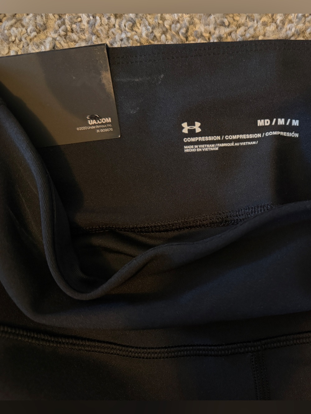 Under Armour Black Compression Ankle Leggings - Picture 7 of 9